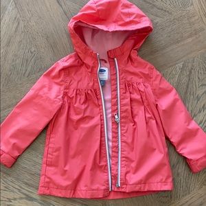 Old navy coral/raincoat (3T)